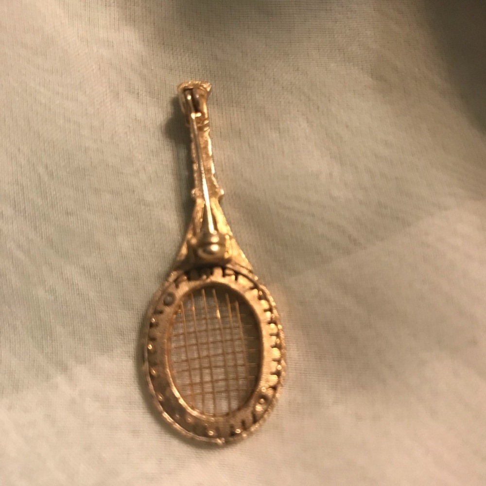 Gold tone Brooch - Picture 2 of 2